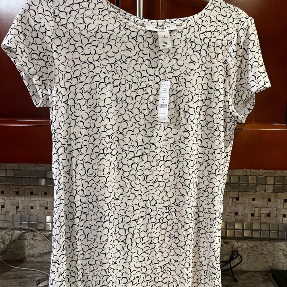 Brand New White House / Black Market Tee